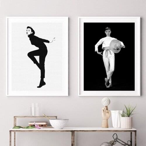 British Goddess Actress Black White Photo Poster Art Canvas Painting Prints Gift for Him Her Home Wall Decor Housewarming Gifts