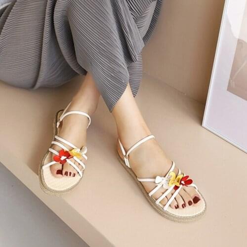 Women Sandals Bohemian Summer Flowers Open Toe Beach Shoes Fashion Flat Bottom Casual Lady Shoes Small and Plus Size 32-48 2105