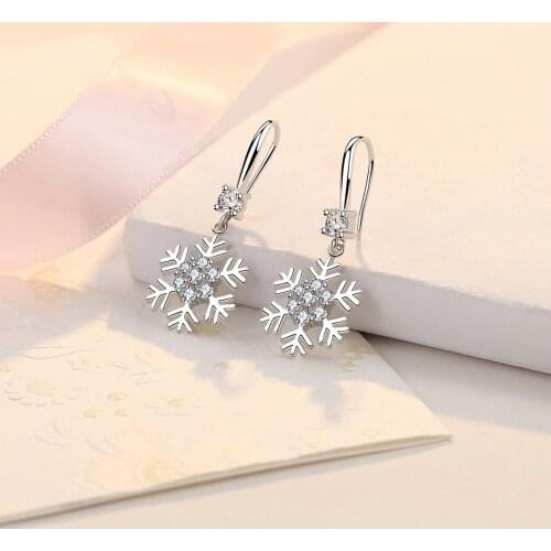 2019 Hot Crystal Snowflake Drop Earrings for Women Lady Christmas Gift Trendy Women Silver 925 Earring Girl Bridal Wedding Bijou