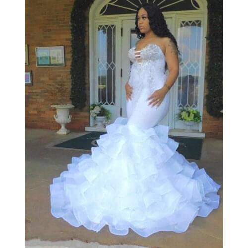 Plus Size Feather Wedding Dresses Bride Gowns 2022 Tiered Skirts African Lace Beading Nigerian Sweetheart Applique vestido de