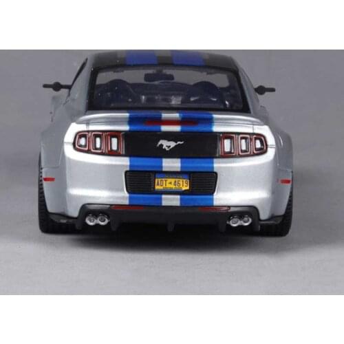 1:24 Scale die-cast alloy Mustang GT muscle sports car model Simulation sports car model adult child boys toys gift collectio