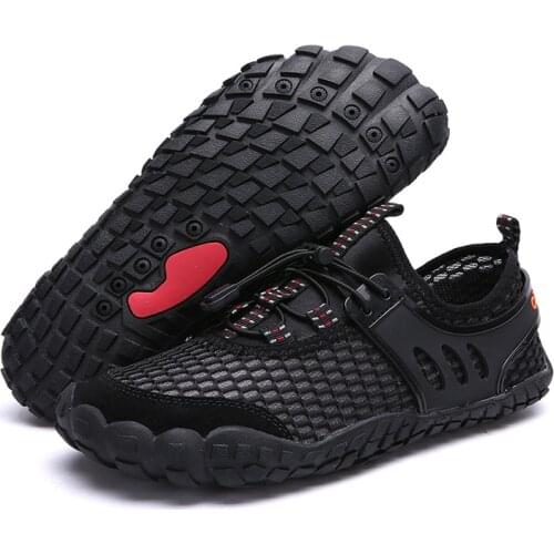 Men Hiking Shoes Climbing Mountain Non-Slip Amphibious Shoes Fishing Outdoor Sports Sneakers Quick Dry Light Shoes