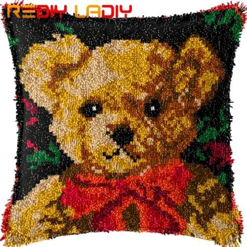 Latch Hook Cushion Teddy Santa Hat Pre-Printed Canvas Cushion Cover Acrylic Yarn Crochet Pillow Case Hobby & Crafts Home Decor