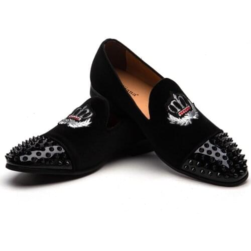 MEIJIANA New spring Men Velvet Loafers Party wedding Shoes Europe Style Embroidered black Velvet Slippers Driving moccasins