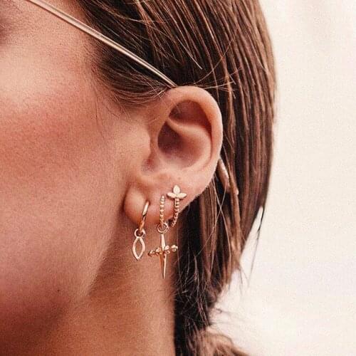 5917 South Korea Zhishang Europe Cross-Border New Cross Earings Set Three-Piece Creative Retro Golden Earrings Female