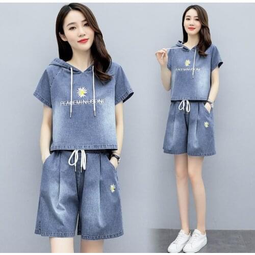 Two-piece Womens 2021 Summer New Style Korean Hooded Short-sleeved Casual Denim Shorts Two-piece Women