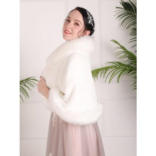 Aristocratic Winter Pure Elegant plush warm comfortable fur Scarfs Banquet Wedding White Bridal Shawls for women
