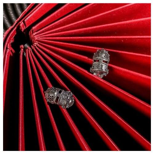 Classic Retro Silver Color Mask Skull Stud Earrings for Men Womens Earrings Viking Pirate Gothic Earrings Punk Hip Hop Jewelry