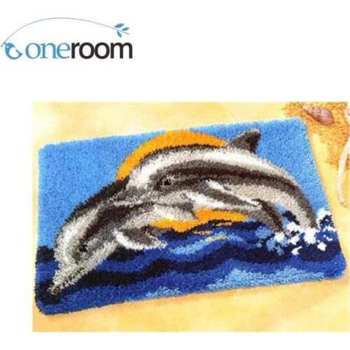 ZD619 Two dolphins Hook Rug Kit DIY Unfinished Crocheting Yarn Mat Latch Hook Rug Kit Floor