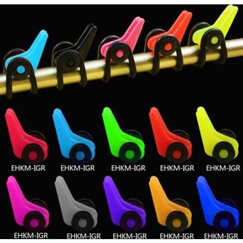 4Pcs Hook Device Plastic Fishing Rod Pole Hook Fishing Hook Fishing Lure Hanging Device Fishing Accessories