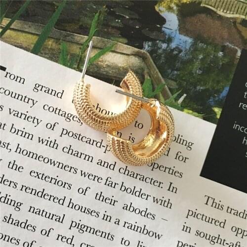 Gorgeous Gold Color Plating Twill Textured 8mm width 18mm Diameter Hoop Earrings For Women Girl Elegant Gorgeous Gothic Jewelry