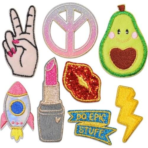 50pcs/lot Embroidery Patch Lipstick Pear Hand Lip Rocket Rainbow Lightning Clothing Decoration Sewing Accessory Iron Applique