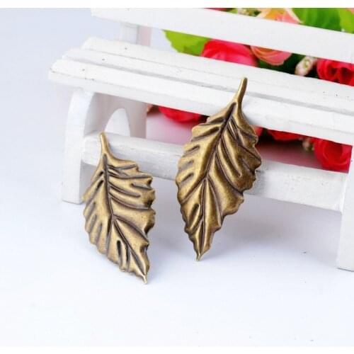 Free shipping 30 Bronze Tone Leaf Stamping Embellishments Filigree Connectors Crafts Gift Decoration DIY 5.4x2.4cm F0339x3