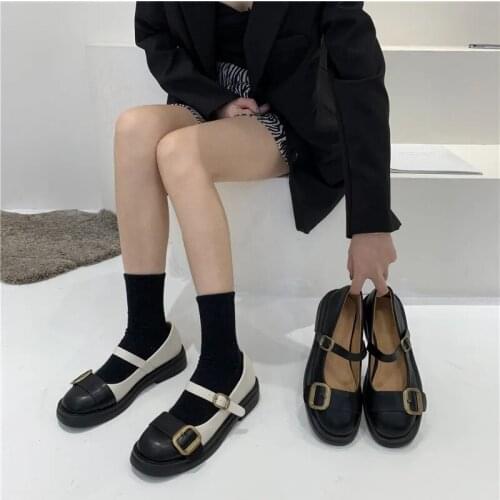 Ladies Retro Elegant Designer Buckle Strap Mary Jane Shoes Cute Chunky Platform Black White Leather Pumps Women Gothic Flats