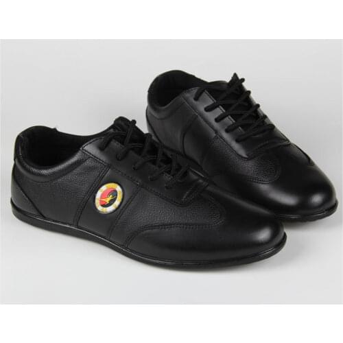 Cowhide Leather Tai Chi Shoes Martial Art Performance Breathable Shoes Taiji Boxing Practice Shoes Free Flexible