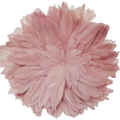 Wall Decor Furnishing Article Elegant Flower Shape Feather Straw Soft Durable Creative Wall Decor Bedroom Hanging Decorations