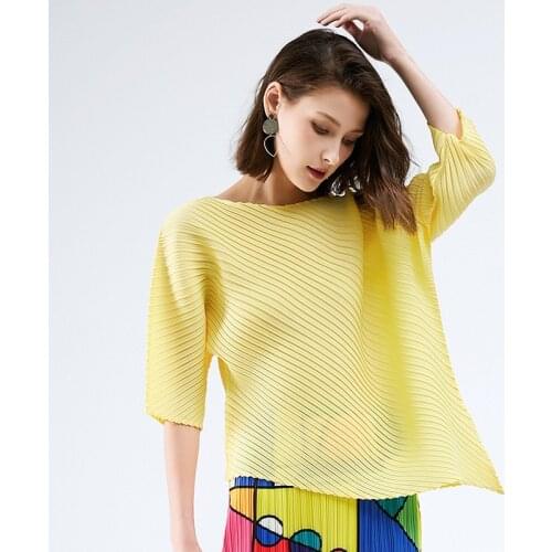 Issey Miyake pleated one-neck chiffon top womens T-shirt 2021 autumn new design niche loose three-quarter sleeve T-shirt