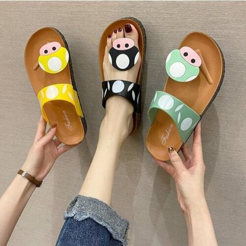 Flip-flops Womens Outer Wear Fashionable Bathroom Seaside Beach Sandals Flat Bottom Women Shoe Chaussure Femme Women Flip Flop