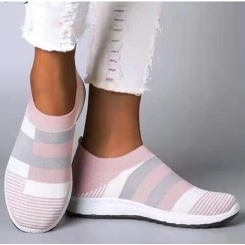 New Womens Casual Vulcanized Shoes Woman Mesh Sneakers Women Lightweight Flat Ladies Slip On Female Footwear Outdoor Plus Size