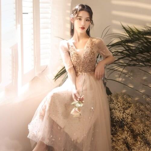 Bridesmaids Dresses Illusion Half V-Neck Tulle Lace Beading Sequined Knee-Length A-Line Champagne Women Wedding Party Gown E653