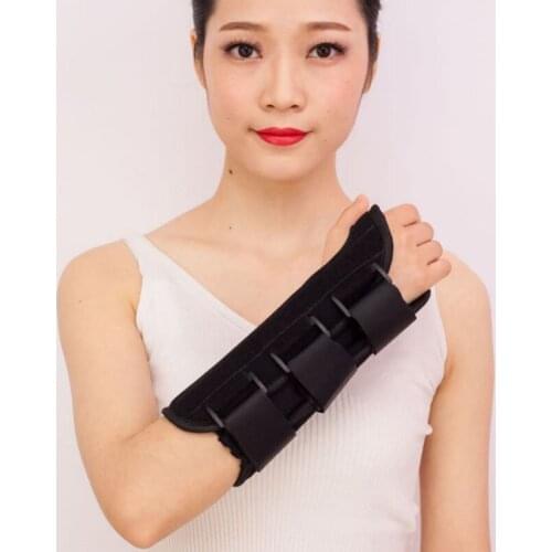 1 Piece Carpal Tunnel Medical Wrist Support Brace Support Pads Sprain Forearm Splint Band Strap Protector Safe New Arrival