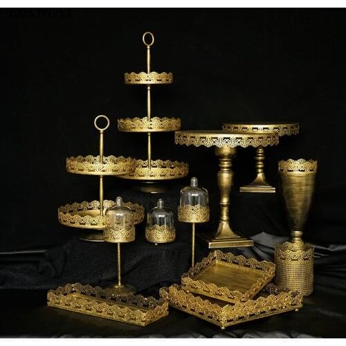 European Vintage Cake Stand Decorative Wrought Iron Dessert Sancks Display Trays Family Party Afternoon Tea Pastry Food Tray