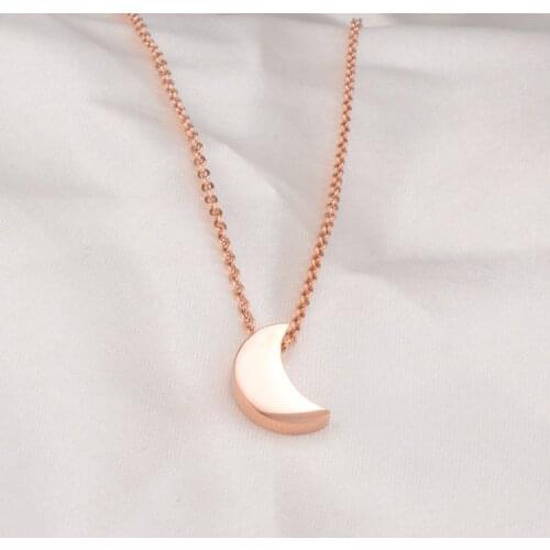 Korean Fashion Simple Moon Necklace for Women Stainless Steel Clavicle Chain Moon Pendant Necklace Charms Jewelry Christmas Gift