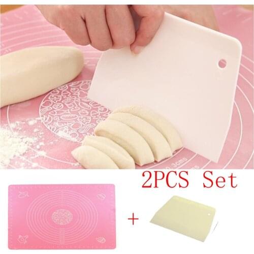 1PC Cutter+1pc Pad Plastic Dough Pizza Pastry Large Slicer Blade Cake Bread Pasty Scraper Blade Kitchen Tools
