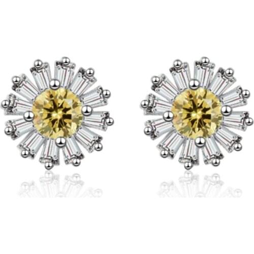 Fresh temperament sweet crystal sun flower small daisies three-dimensional petals silver plated stud earrings WE067