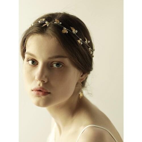 Romantic Sweetheart Bridal Headdress Set Alloy Leaves Pearls Headband with Ribbon for Wedding Perform Travel Daily Life O853