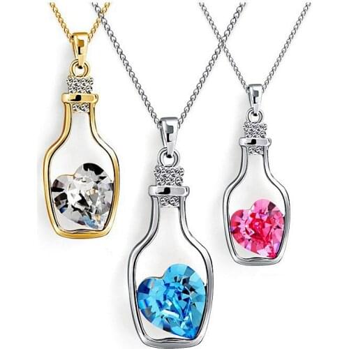 1PCS Crystal Vase Necklace Makeup Toy Princess Crown Beauty Toys Girls Party Childrens Makeup Play Games Jewelry Accessories