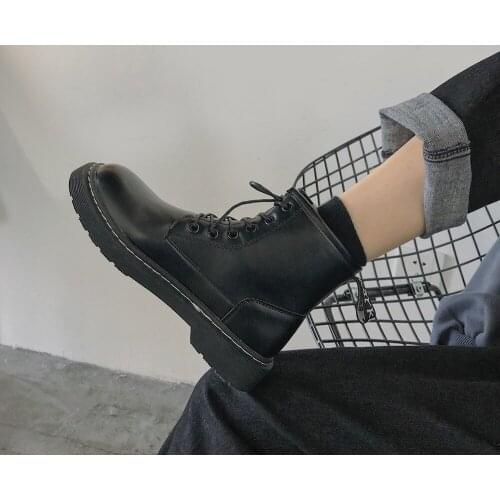 Martin boots ins skinny boots street shot British wind 2021 autumn and winter with velvet new fashion ankle tide shoes Z25