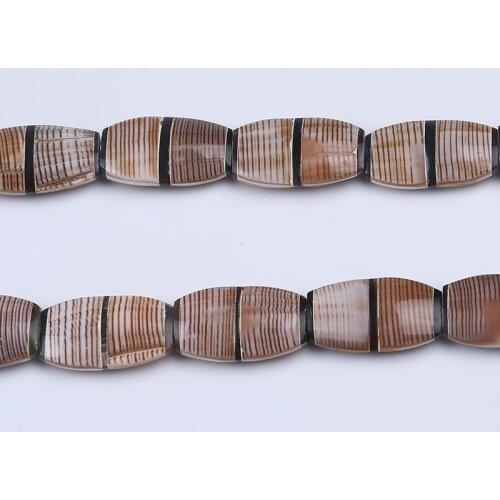 20*35mm Shell Bead Strand Natural Big Whorl Shell