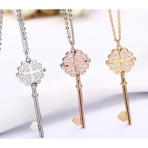 2020 Elegant Crystal Key Pendant Necklace Chain 316L Titanium Steel Rose Gold Color Woman Jewelry gift Never Fade Free Shipping