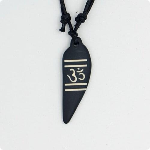 AUM OM Ohm Hindu Buddhist Hinduism Yoga India yak bone Pendant Necklace Amulet Lucky Gift Tribal Fashion Jewelry