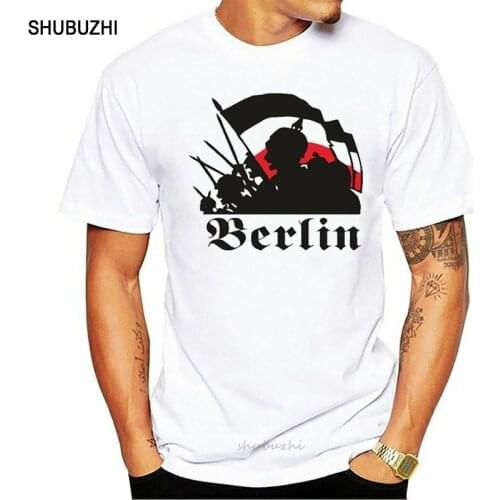 Hot Sell Fashion Berlin Prussia WK Wilhelm Pickelhaube Black White Red Flag - T Shirt O-Neck T Shirt