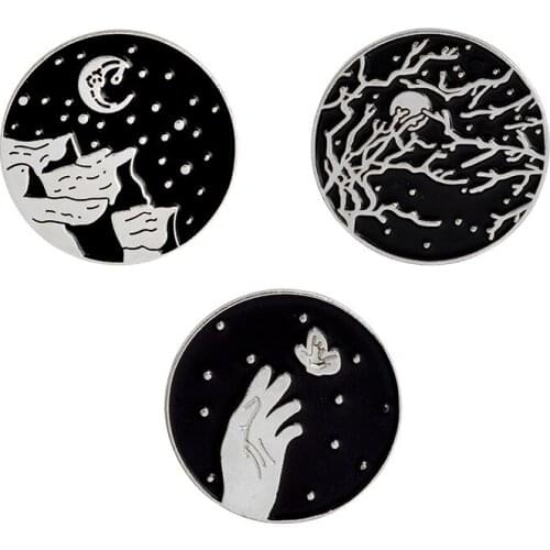 Brooches Outdoor Midnight Moon Metal Badge Accessories Icons On Clothing T-shirt Clothes Bag Backpack DIY