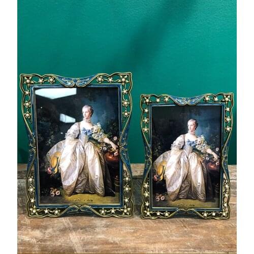 Photo Frame Retro Metal Photo Frame 6/7/8/10 Inch Couple Desktop Creative Decoration Photo Album Frame Set