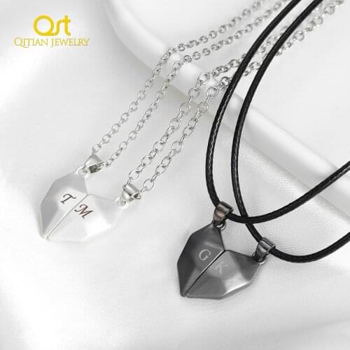 2pcs Couple Necklace Magnet Suction Wishing Stone Creative Attraction Pendants MenWomen Love for Long Distance Girlfriend Women