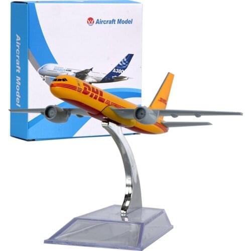 WR Miniature Figurines