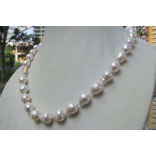 Beautiful 11-13mm Natural south sea baroque white pearl necklace