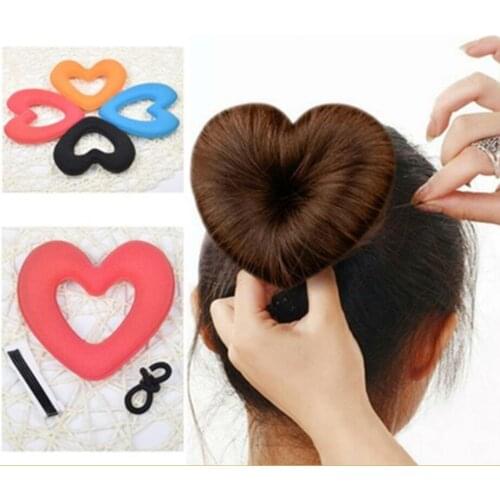 1PC Cute Heart Shape Tiaras Hair styling Tool Women Girls Sponge Bract Head Meatball Hair Bun Maker Ring Donut Hair Accessories