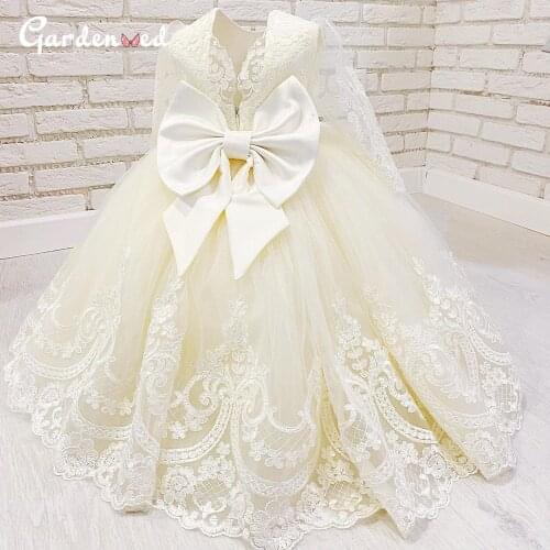 Luxury Lace Communion Dresses Puffy Ball Gown Girl Pageant Dresses Illusion Sleeves Satin Bow Flower Girl Dresses 2020