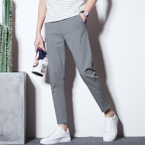 Mens cropped trousers with small feet and loose straight tube autumn casual pants mens slim pants in autumn and winter Korean