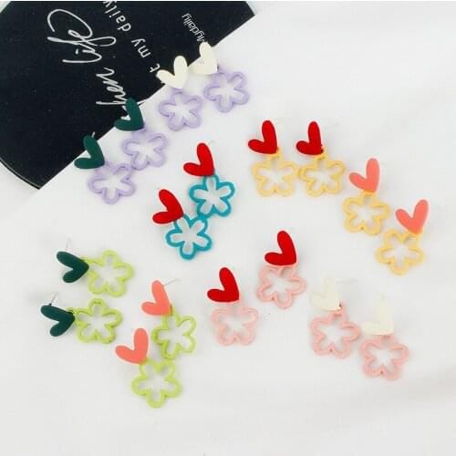 Fashion Personality Love Resin Stud Earring for Women Cute Multicolor Flowers Dangle Earring Sweet Jewelry for Girls Party Gifts