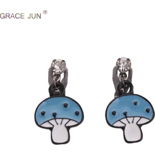 Top Quality Black Colors Rhinestone Enamel Small Mushroom Shape Clip on Earrings for Women Cute Luxury Needn't Ear Hole Earrings