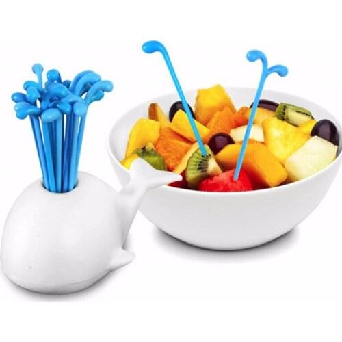 16pcs/Lot Lovely Dinnerware Sets Creative Moby Dick Beluga Spray Vegetable Fruit Fork