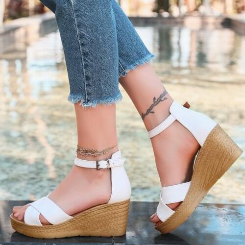 Tonar Ertu White Skin Wedges Women Sandals New Season Trend Fashion Cool Style Wrist Strap Casual