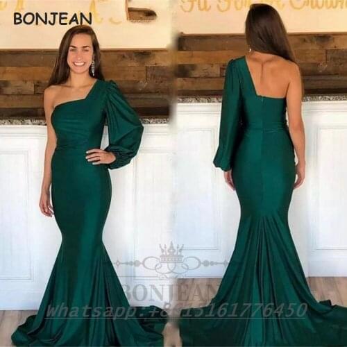 Green Bridesmaid Dresses 2021 Long Sleeve Mermaid One Shoulder Satin Bridesmaid Dress Plus Size for Women Wedding
