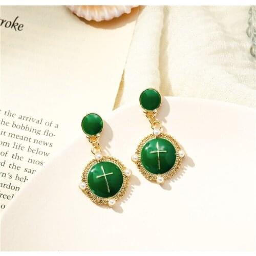 Korean fashion light luxury earrings fashion oil studs palace style earring without earhole earrings earclip drop